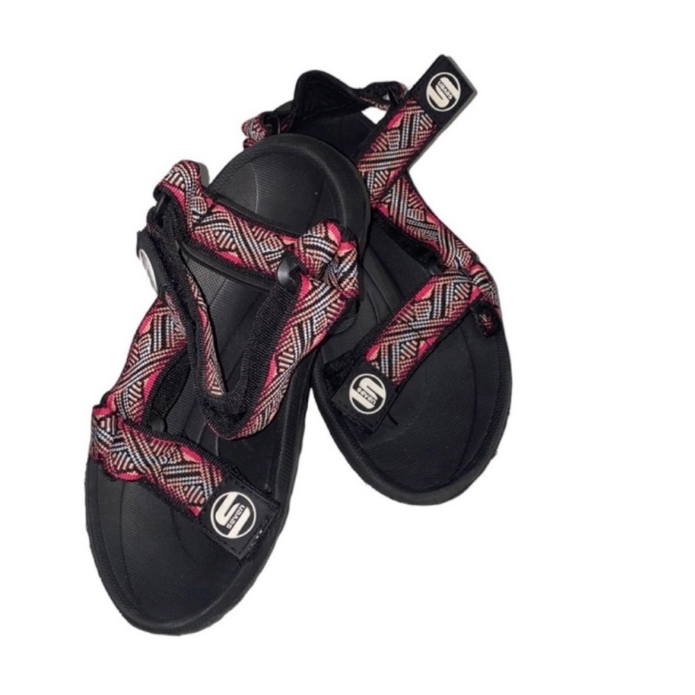 Seven Sandals